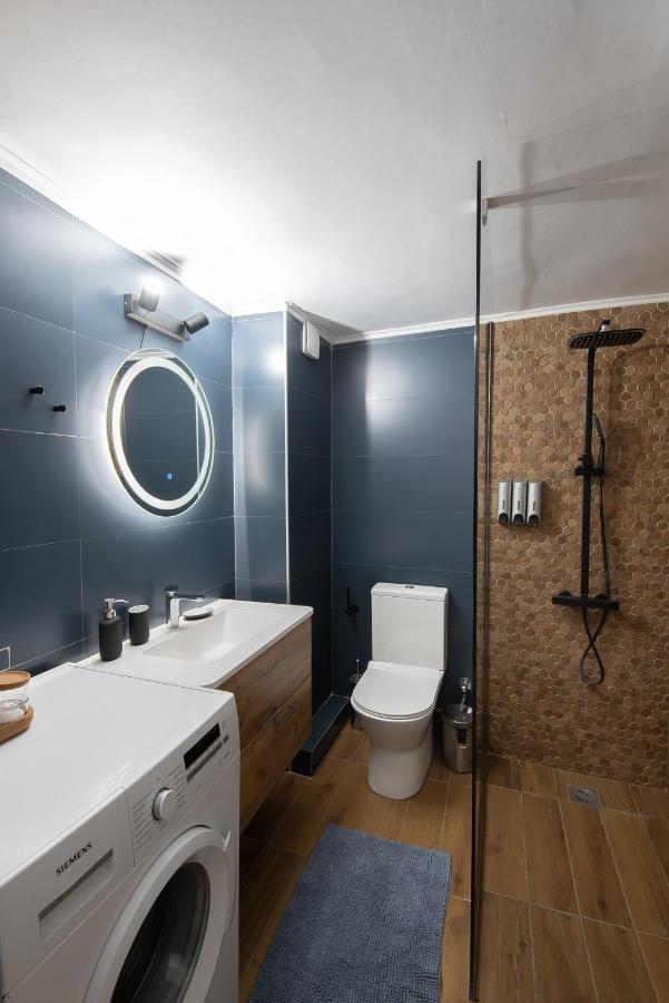 Blue Tourmaline Downtown Flat Apartment กาลามาตา ภายนอก รูปภาพ